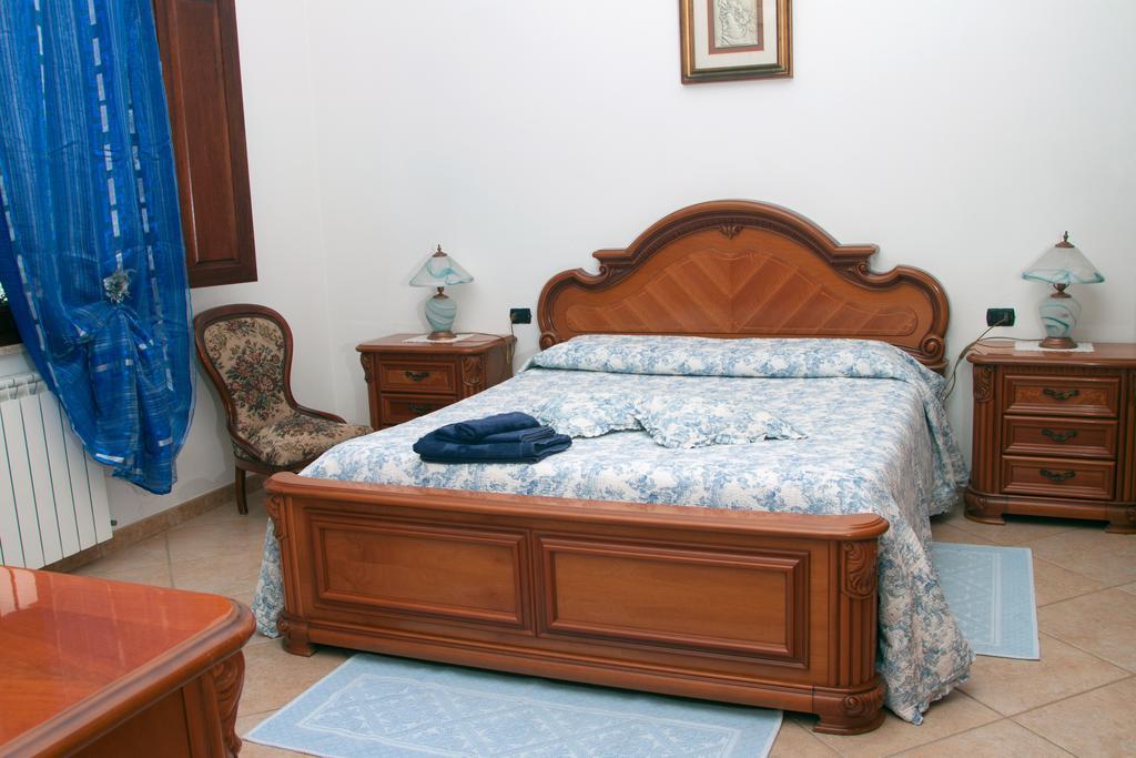 Il Vecchioliveto Di Ornella Bed & Breakfast Marrubiu ห้อง รูปภาพ
