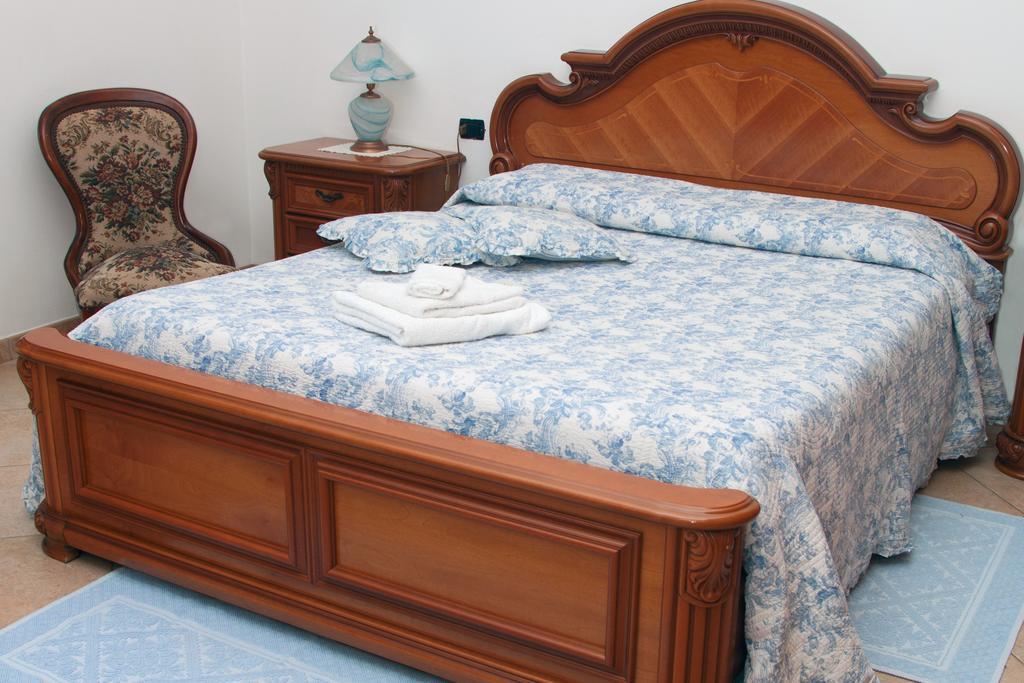 Il Vecchioliveto Di Ornella Bed & Breakfast Marrubiu ภายนอก รูปภาพ