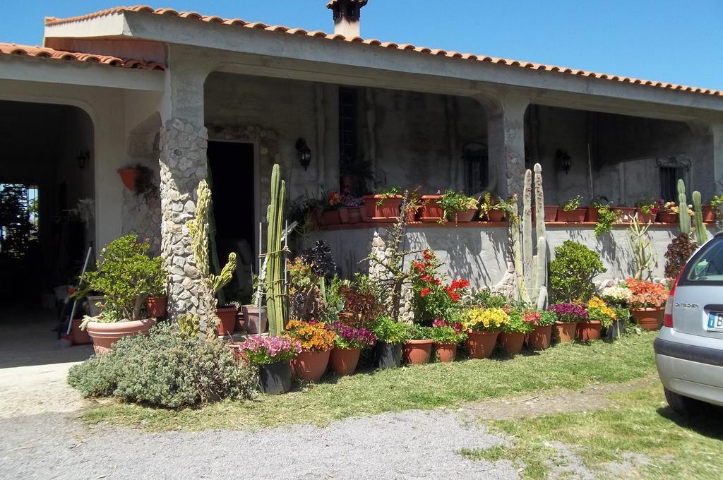 Il Vecchioliveto Di Ornella Bed & Breakfast Marrubiu ภายนอก รูปภาพ