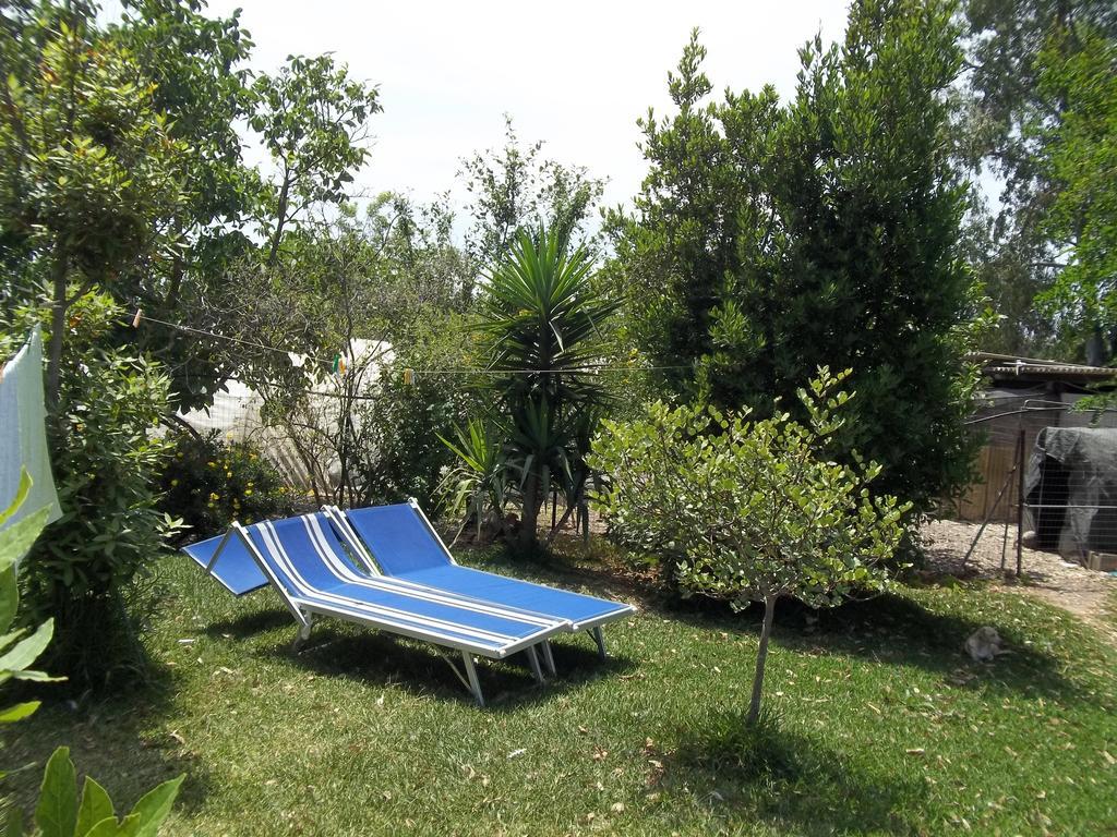 Il Vecchioliveto Di Ornella Bed & Breakfast Marrubiu ภายนอก รูปภาพ
